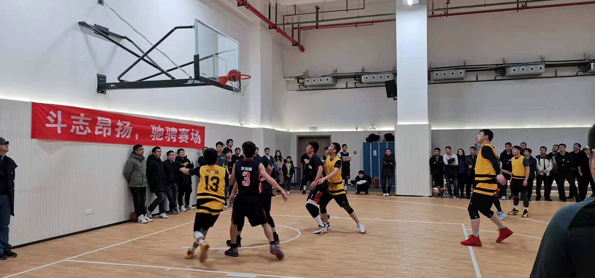 2020年12月联创集团参加中欧湖南校友分会"三诺杯"篮球联赛